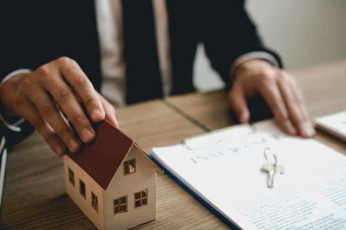 The Pros and Cons of Co-Signing a Loan